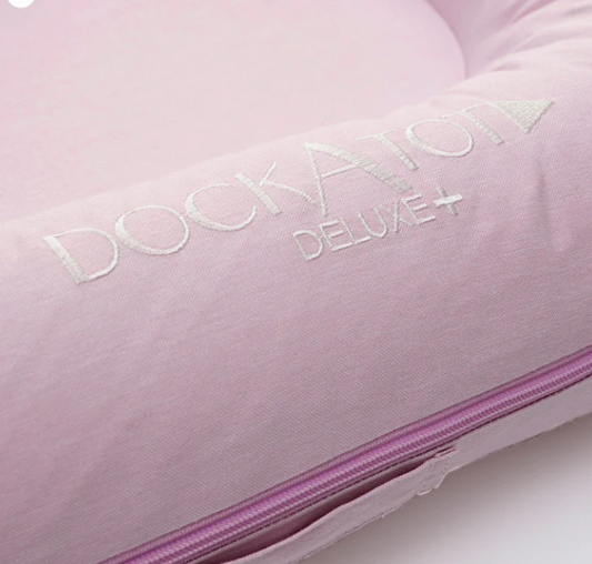 Deluxe+ Dock (0 to 8 months) Lovely Lilac