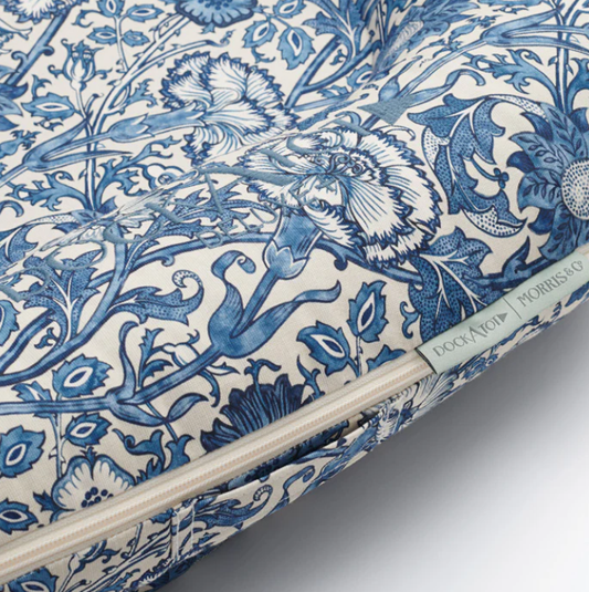 Deluxe+ Dock (0 to 8 months) Pink & Rose