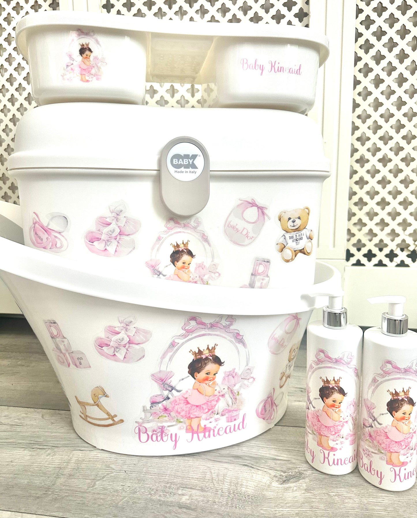 Shnuggle bath personalised set Lux Pink Brown Hair baby