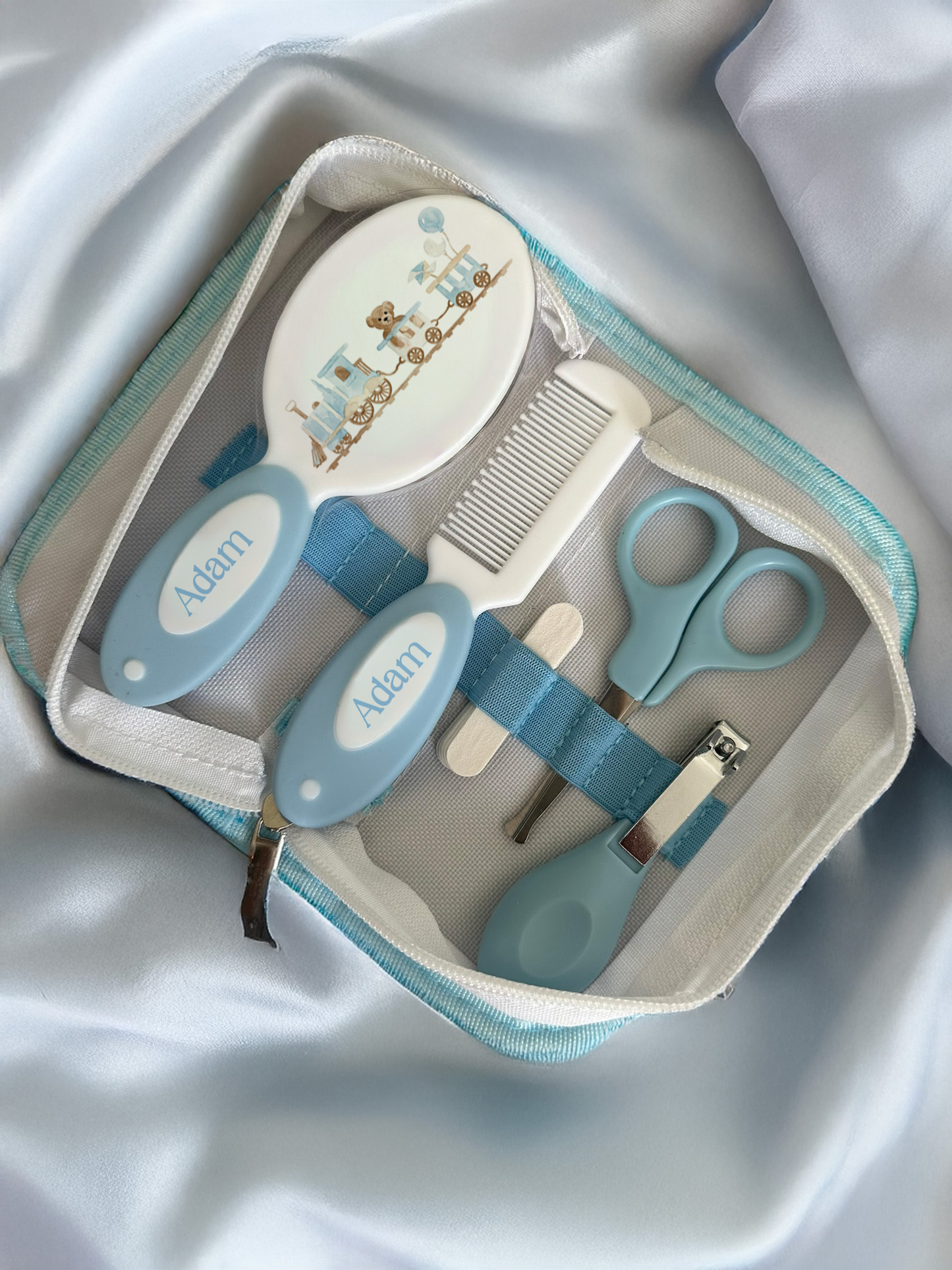 Shnuggle bath personalised set Train