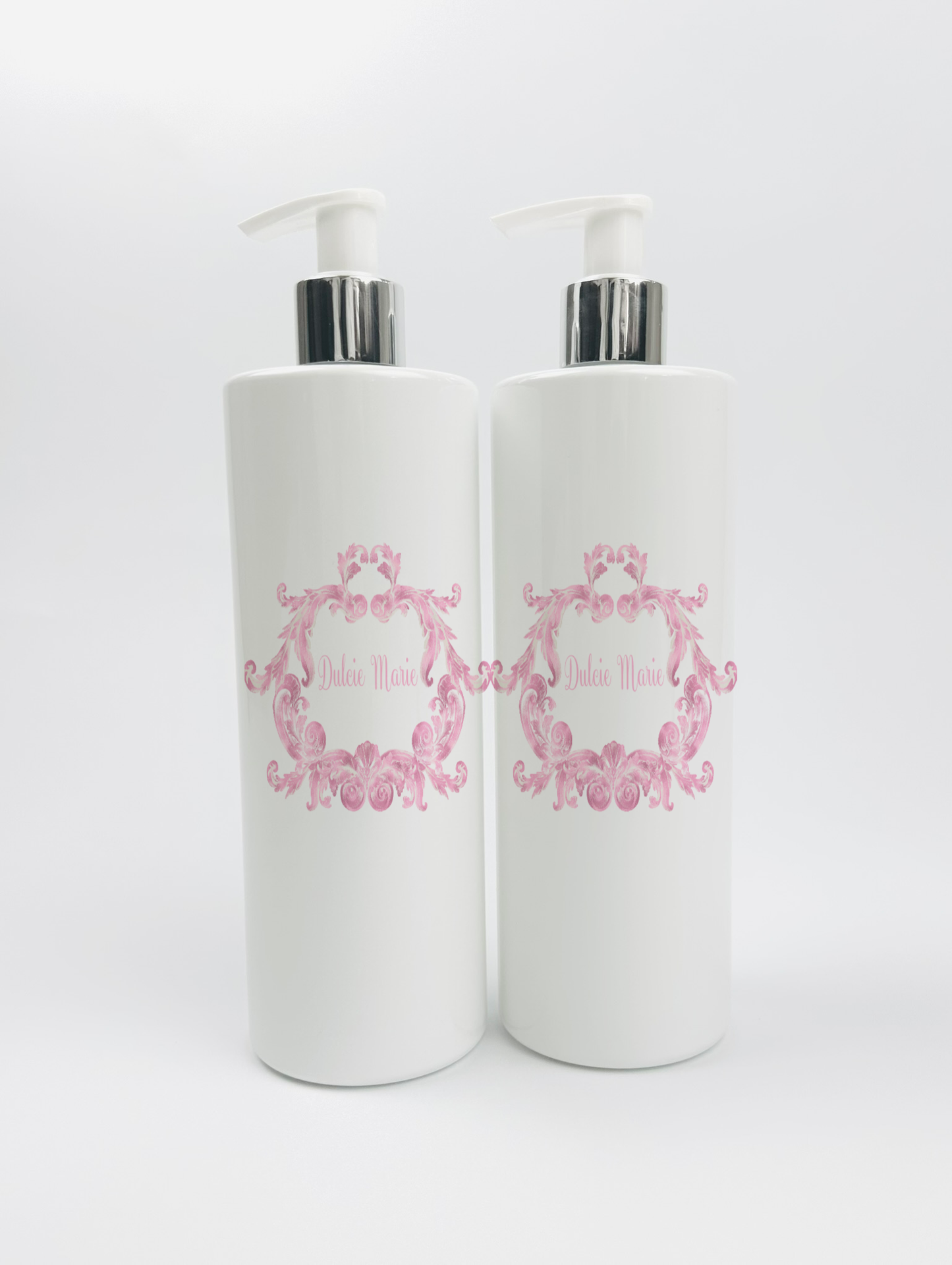Aqua scale & Ok Baby Bath swirl pink