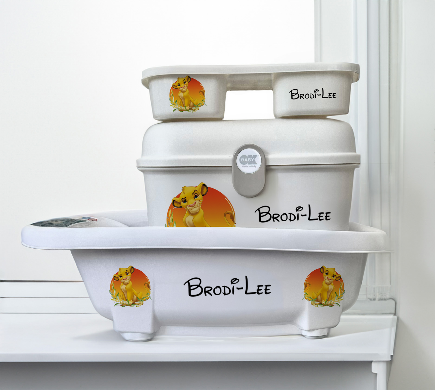 Aqua scale & Ok Baby Bath D lion